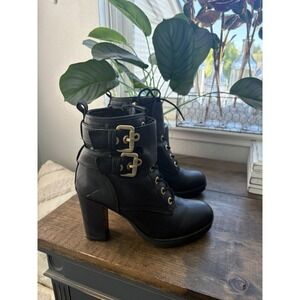 GUESS Women's Black Combat Heeled Ankle Boots Size 9.5 Lace-Up Buckle Moto Goth